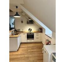 Helle 2-Zimmer-DG-Wohnung mit Fahrstuhl & moderner Ausstattung – Paulihof 2 - Schleswig