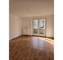 Singlewohnung im Hochparterre + Tageslichtbad (Wanne) + Balkon - Kalbe (Milde)
