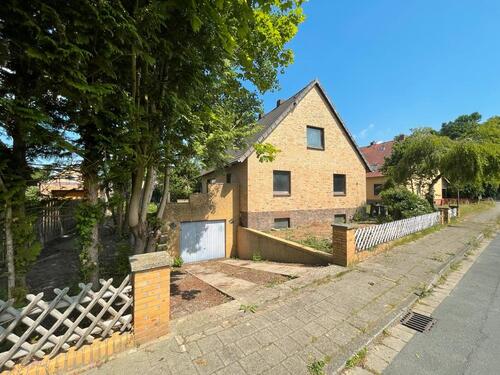 Foto - Einfamilienhaus sanierungsbedürftig