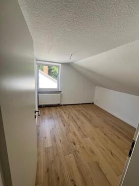 Foto - Sanierte-3-Zimmer-Dachgeschosswohnung in KetschendorfCoburg