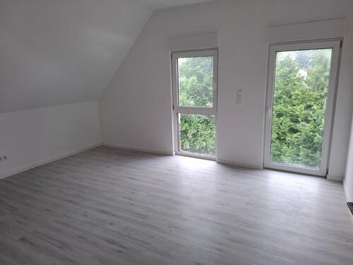 Foto - Modernisierte 3-Zimmer-Wohnung (84 m²) in zentraler Lage von Bünd