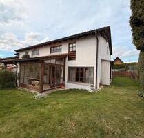 Reihenendhaus mit Wintergarten - 310.000,00&nbsp;EUR Kaufpreis, ca.&nbsp; 120,00&nbsp;m&sup2; in Grafenau (PLZ: 94481) Frauenberg