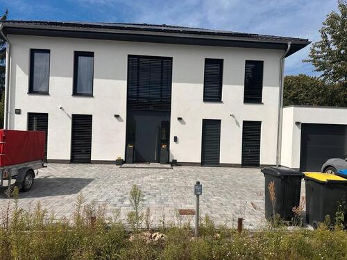 Foto - 7 Zimmer Einfamilienhaus zum Kaufen in Brieselang