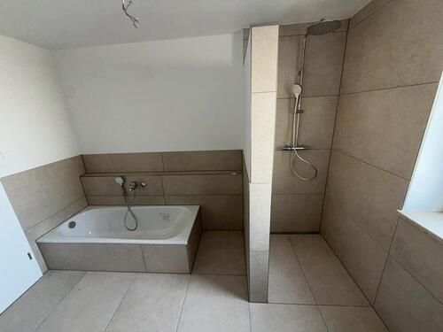 Foto - 5 Zimmer Erdgeschoßwohnung in Dingolfing