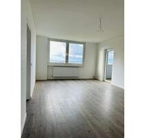 *Willkommen in Ihrem neuen Zuhause* 4-Zimmer-Wohlfühloase *frisch renoviert* - Lemgo