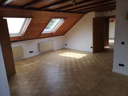 Foto - Helle Dachwohnung im Odenwald - 550,00&nbsp;EUR Kaltmiete, ca.&nbsp; 110,00&nbsp;m&sup2;