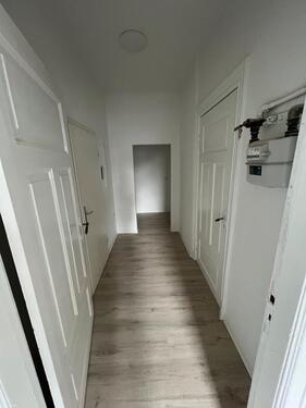 Foto - Kernsanierte 2 Zimmer Wohnung - 750,00 EUR Kaltmiete,