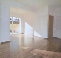 Barrierefreie 3Zi. EG-Wohnung, WZ m. offener Küche und Terrasse - Gelsenkirchen Gelsenkirchen-West