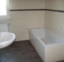 3 ZKB mit Balkon in Volkmarsen - 610,00 EUR Kaltmiete, in Volkmarsen (PLZ: 34471)