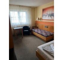 Zimmer mit Bad und kl. Küche möbliert - Allershausen