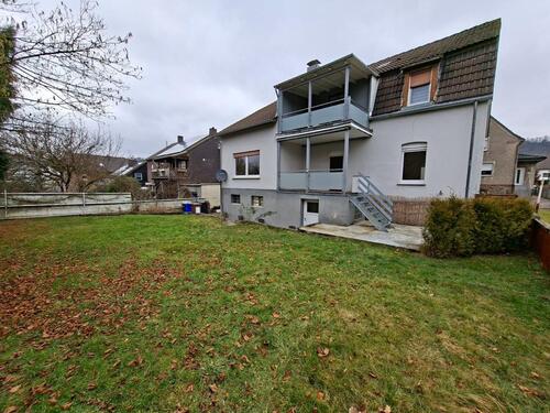 Foto - 3 ZKB Gäste-WC mit Balkon, Garage u. Garten in Betzdorf Bruche