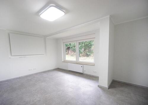 Foto - Attraktive Praxis- oder Bürofläche für ausschließlich Freiberufler mit separatem Eingang