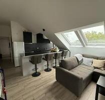 Schöne 2 Zimmerdachgeschosswohnung - Germering