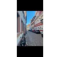 Stilvolle Stadtmitte DG Wohnung (Kapitalanlage) - Speyer