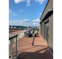Zentrum: Exklusive Penthousewohnung mit 2 Zimmern & großem Balkon - Aschaffenburg Österreicher Kolonie