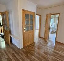 Helle großzügige Wohnung mit Blick ins Grüne - Dürrholz