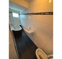 3 12 Zimmer Wohnung in Hanau zu vermieten