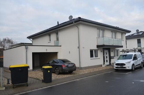 Foto - Großzügiges Zweifamilienhaus in Kamp-Lintfort