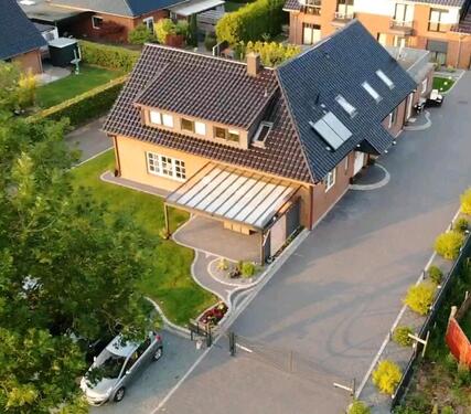 Foto - hellfreundliche 2 3 Zimmerwohnung mit Balkon, EBK, Parkplatz