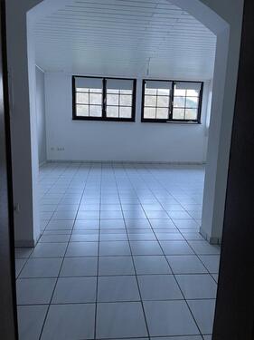 Foto - 3 Zimmer Dachgeschoßwohnung zur Miete in Gaugrehweiler