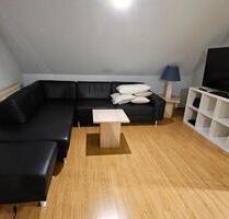 helle gemütliche Dachgeschosswohnung zu vermieten - Wiesbaden Biebrich