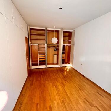 Foto - ZWISCHENMIETE (APRIL&MAII)Zimmer Stuttgart WEST sehr Zentrale Lag