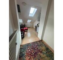 Möbliertes 1-Zi.-Apartment mit Einbauküche und Bad zur Miete - Dasing