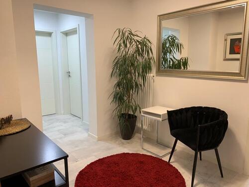Foto - Neue modern möblierte 2-Zi. Wohnung