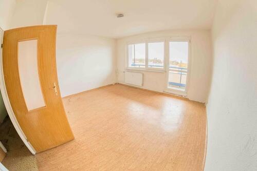 Foto - Mit Blick über die Stadt - 400,00 EUR Kaltmiete, ca.  62,86 m²