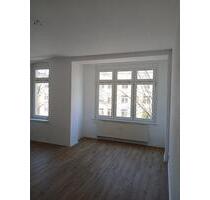 2 Zimmer Wohnung – Bad mit Fenster - Keller - Naumburg (Saale)