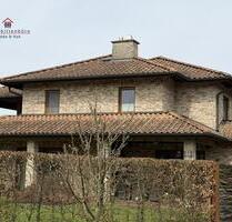 Einziehen und Wohlfühlen - Charmante Oberwohnung mit Dachterrasse in ruhiger Sackgassenlage von Friesoythe zu vermieten