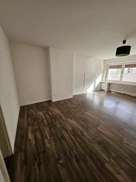 Foto - 3 Zimmer Küche Bad - 700,00&nbsp;EUR Kaltmiete, ca.&nbsp; 90,00&nbsp;m&sup2;