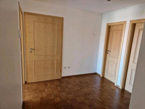 Foto - 4 Zimmer Etagenwohnung zur Miete in Wenzenbach