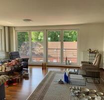 Großzügige 2-Zimmer-Wohnung mit 2 Balkonen in 26789 Leer-Loga - Komfortables Wohnen mit Aufzug und PKW - Stellplatz - Leer (Ostfriesland)