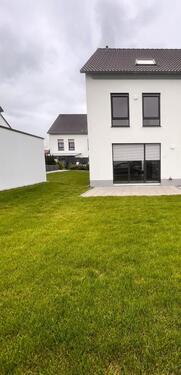 Foto - Doppelhaushälfte zur Miete mit Garten in Lich-Eberstadt