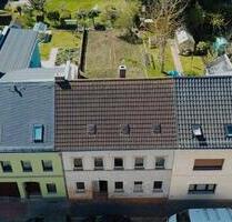 Charmantes Reihenhaus mit großem Potenzial in Schmölln