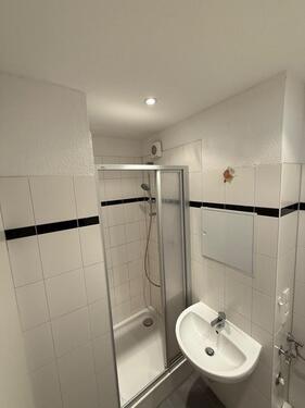 Foto - 2-Raum-Wohnung mit Einbauküche und Dusche