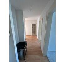 Schöne 2-Zimmer-Wohnung mit Balkon – ab 1. Januar frei - Leipzig Nordwest