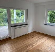 Hochwertig sanierte 3-Zimmer-EG-Wohnung mit großem Balkon - Schmallenberg