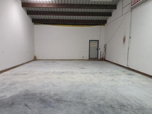 Foto - Garage, Halle 100 qm ab Februar 2026