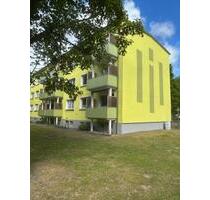 Ruhige 3-Zimmer-Erdgeschosswohnung mit Balkon - Barth