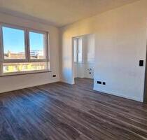 Erstbezug nach Kernsanierung 2 Zi Wohnung - Heiligenhaus