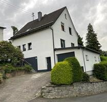 Modernisiertes Einfamilienhaus - 235.000,00 EUR Kaufpreis, in Steinebach/Sieg (PLZ: 57520)