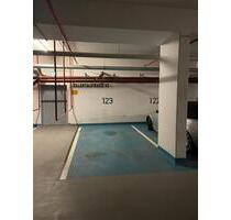 Tiefgarage Stellplatz zu vermieten - Germering