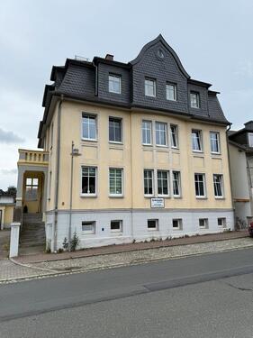 Foto - Haus mit 3 Wohnungen - 299.000,00&nbsp;EUR Kaufpreis, ca.&nbsp; 285,00&nbsp;m&sup2;