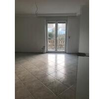 5 Zimmer Maisonette Wohnung - 1.700,00 EUR Kaltmiete, in Eppingen (PLZ: 75031)