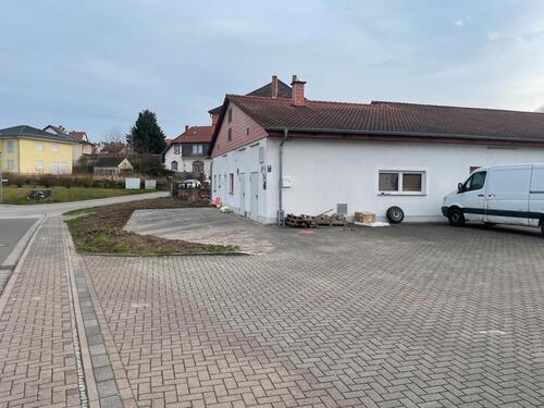 Foto - Lagerhalle zu vermieten - 3.200,00&nbsp;EUR Kaltmiete, ca.&nbsp; 4,00&nbsp;m&sup2;
