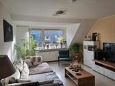 Foto - 3 Zimmer Dachgeschoss Wohnung - 650,00&nbsp;EUR Kaltmiete, ca.&nbsp; 71,00&nbsp;m&sup2;