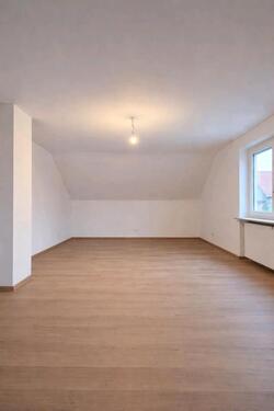 Foto - 1 Zimmer Dachgeschoßwohnung zur Miete in Bingen am Rhein