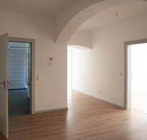 Altbauwohnung im Stadtpark - 1.099,00&nbsp;EUR Kaltmiete, ca.&nbsp; 122,14&nbsp;m&sup2; in Deggendorf (PLZ: 94469)